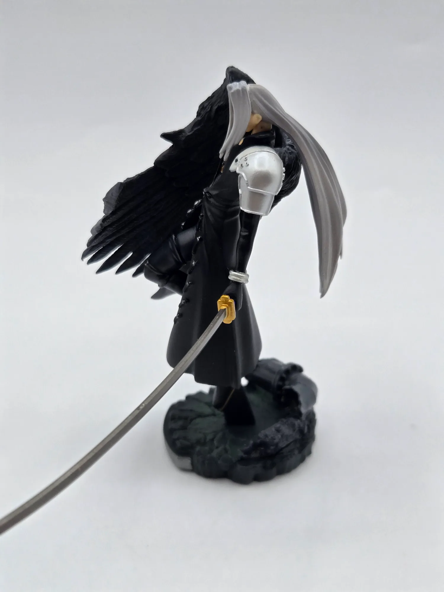 Final Fantasy VII Advent Children Sephiroth Trading Arts Mini - immagine 7